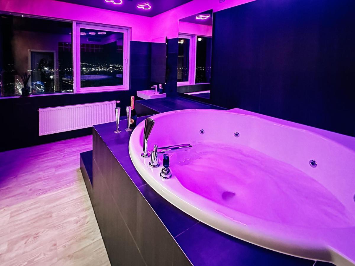 Apartmán sky DEEP jacuzzi 30 FLOOR Klaipėda Exteriér fotografie